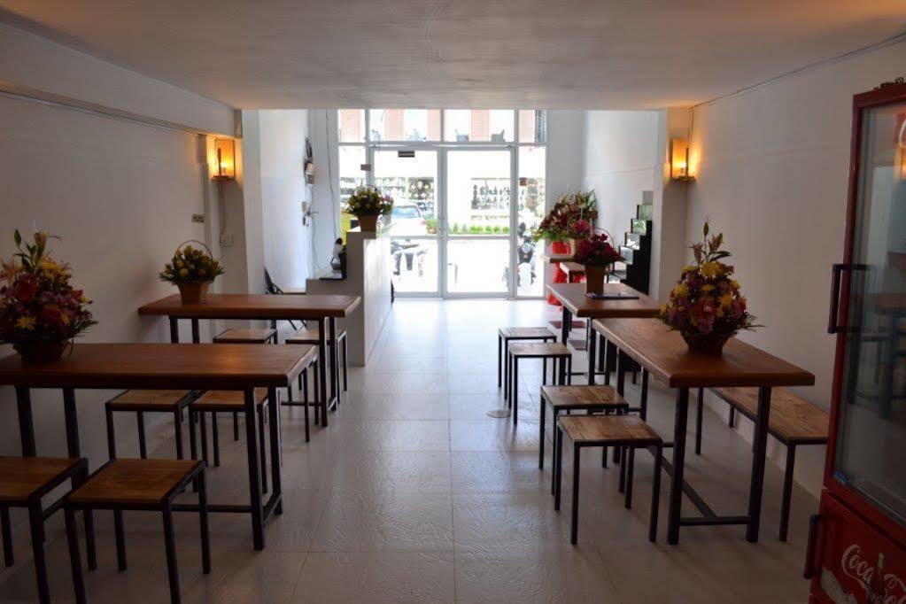 One Stop Hostel Phnom Penh Esterno foto